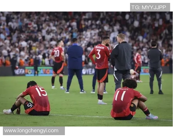 欧联杯曼城大胜尤文图斯四球狂潮绝杀瞬间点燃全场激情