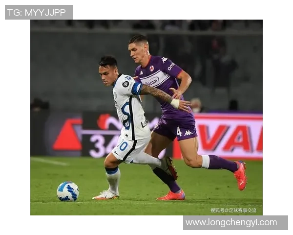 足总杯精彩对决：那不勒斯与拜仁战成平局乌龙球成比赛转折点